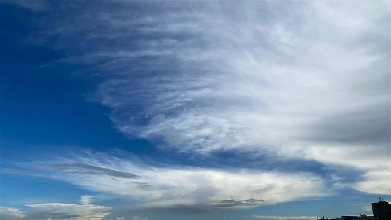 برودة قارسة وأمطار غزيرة.. نوبة رأس السنة تهيمن على طقس 2025